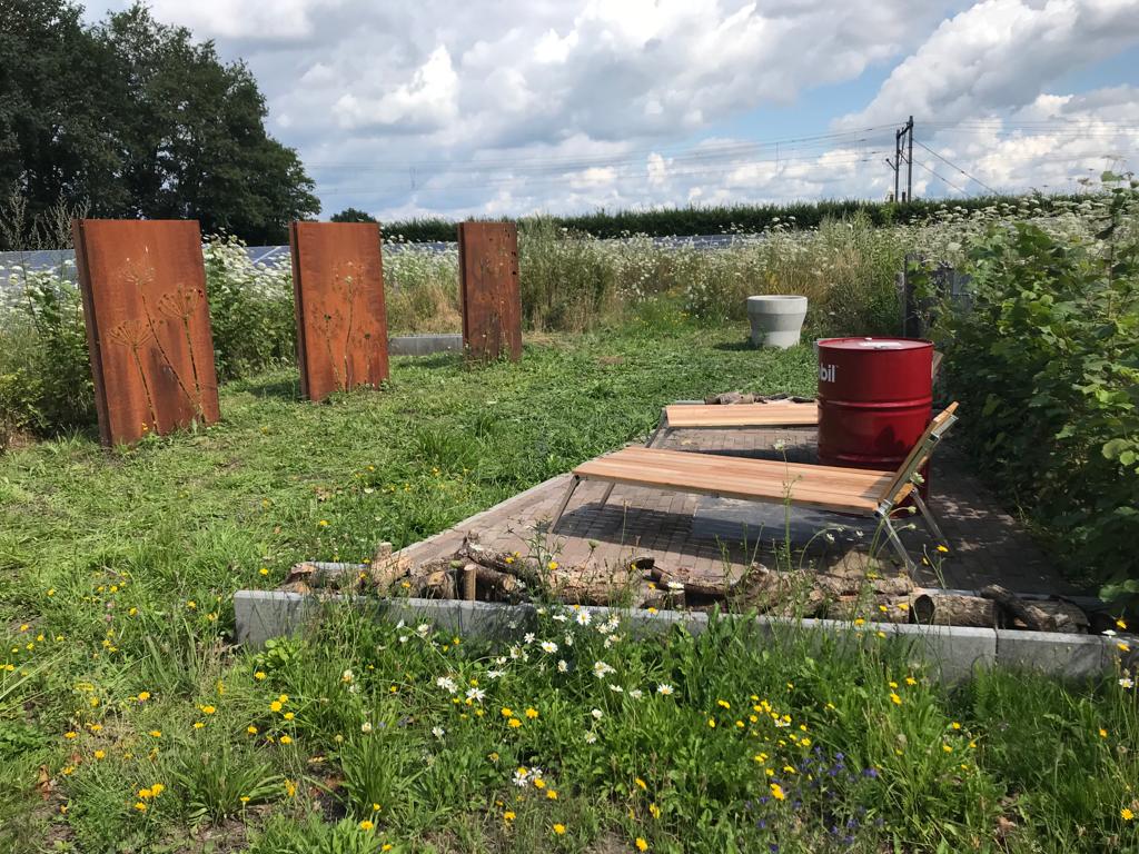 Energietuinen meubilair in Griendtsveen